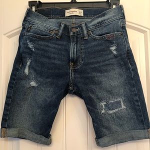Abercrombie Kids Boy 9/10 Shorts NWOT